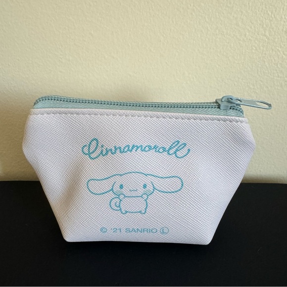 Sanrio Cinnamoroll Mini Coin Purse - Picture 6 of 6